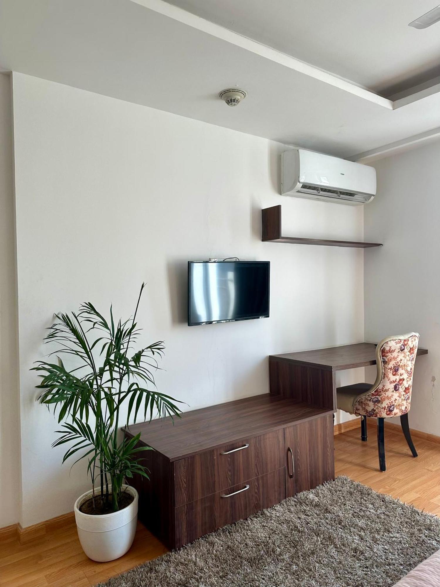 Flamingo Hotel Sector 67 I Studio Rooms I Gurgaon Exterior foto